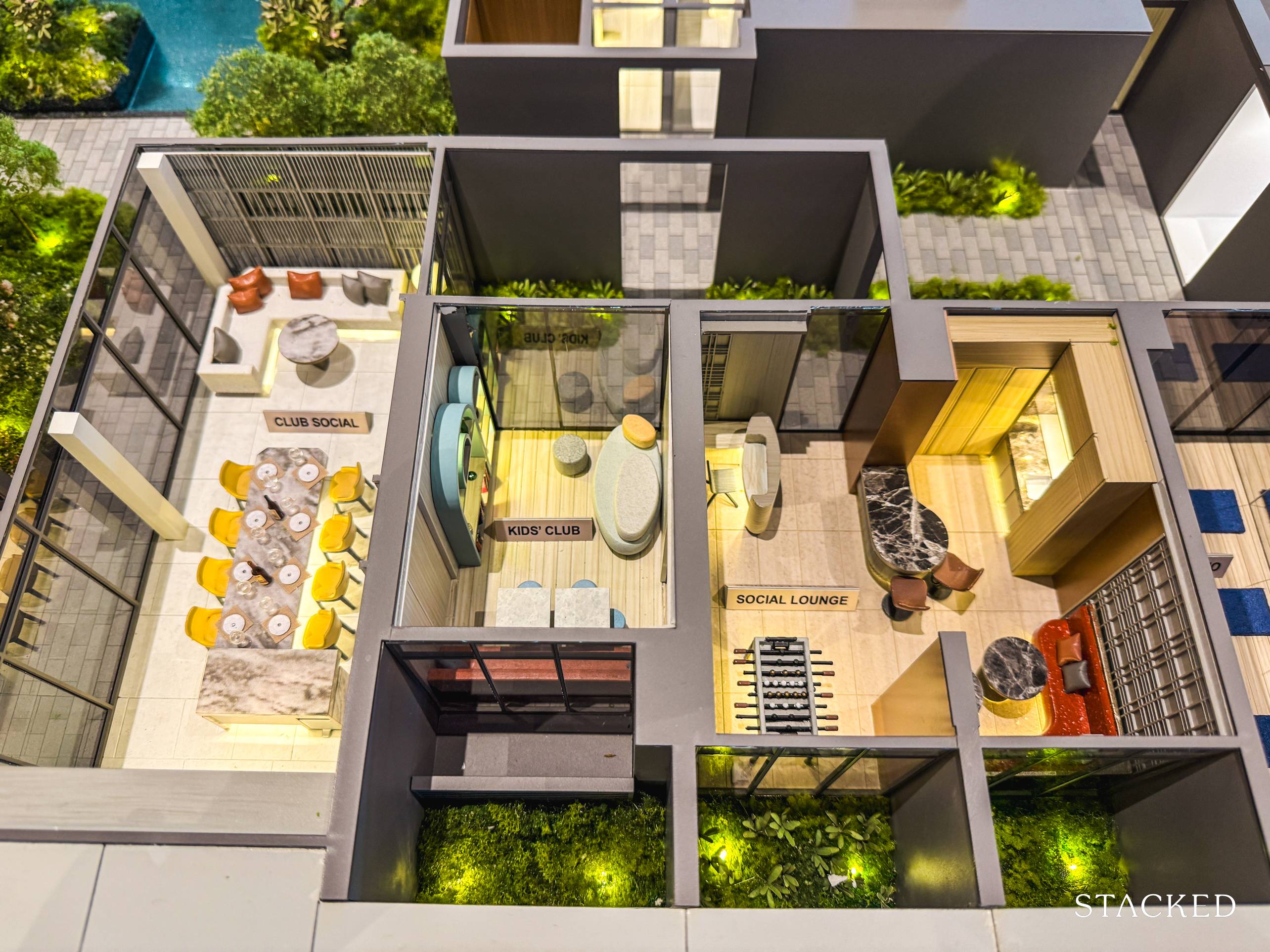 Social lounge